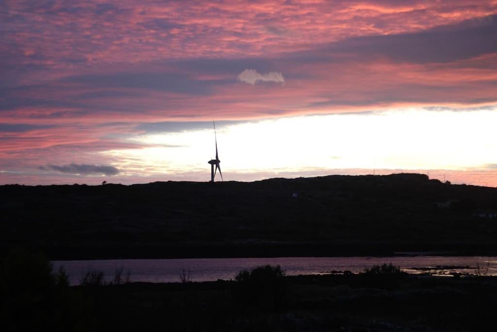 Curlews Rest - Gateway To The Aran Islands Apartment กัลเวย์ ภายนอก รูปภาพ