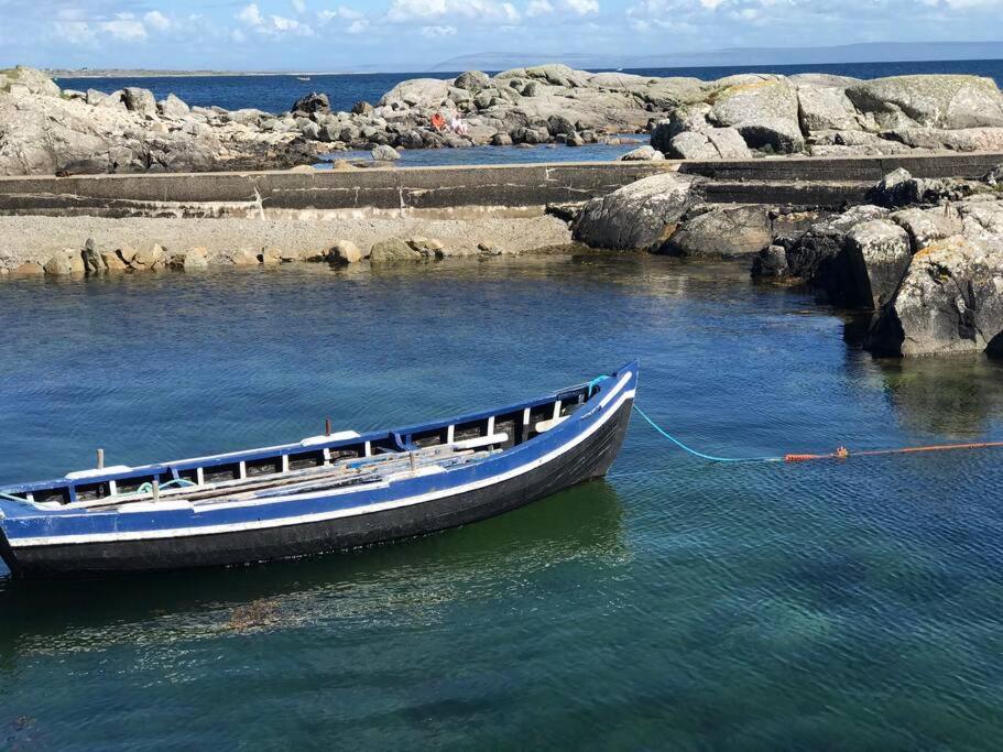 Curlews Rest - Gateway To The Aran Islands Apartment กัลเวย์ ภายนอก รูปภาพ